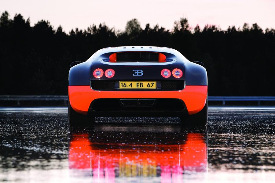  Bugatti Veyron 16.4 Super Sport 2010 года  (фото 64 из 103)